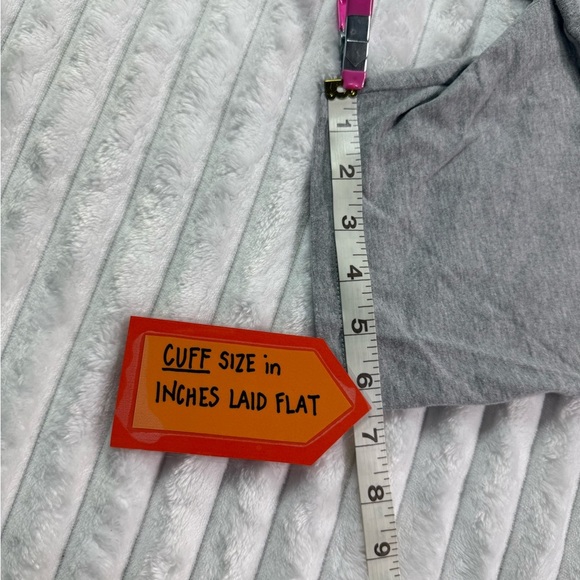 Active USA Gray Short Sleeve Tee with Mountain Design - Picture 9 of 11